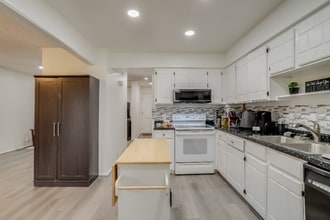 11646 Lincoln St in Northglenn, CO - Foto de edificio - Building Photo