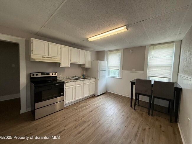 1013 Bergen Ct in Scranton, PA - Building Photo - Building Photo