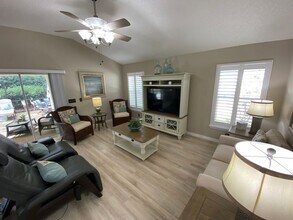8266 SE 177th Winterthur Loop in the Villages, FL - Building Photo - Building Photo