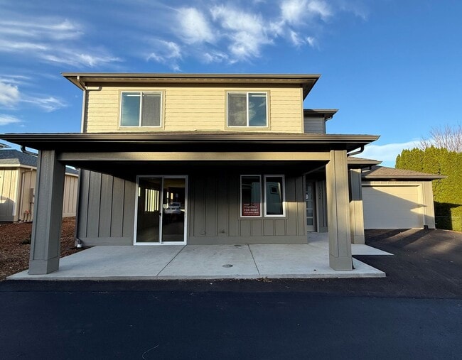 property at 1722 Castlerock Ave