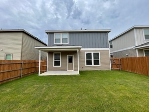 177 Purple Sandpiper Ln in Leander, TX - Building Photo - Building Photo
