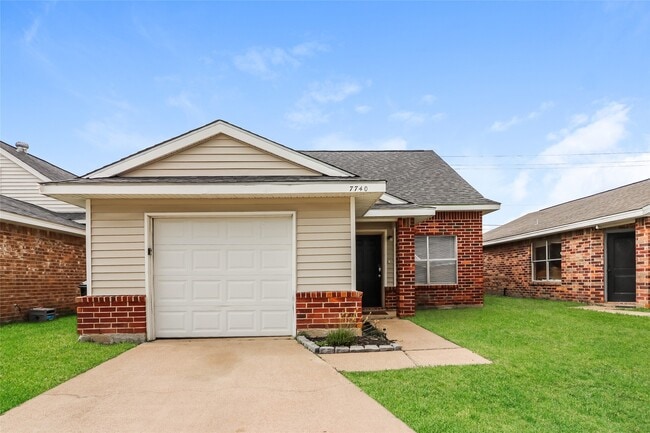 7740 Sign St in Missouri City, TX - Building Photo - Building Photo