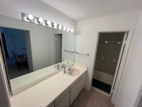 1775 Diamond St in San Diego, CA - Building Photo - Building Photo