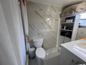 1216 SW 30th Ave in Fort Lauderdale, FL - Building Photo - Building Photo
