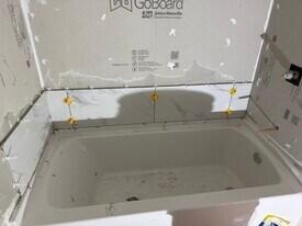 4185 Eastway Rd in South Euclid, OH - Building Photo