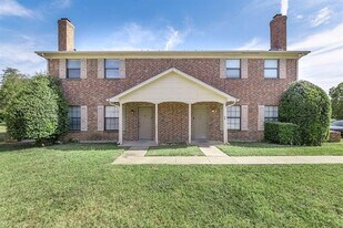 3959 N Garland Ave in Garland, TX - Building Photo