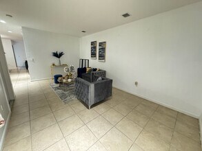 743 NE 33rd Terrace in Homestead, FL - Building Photo - Building Photo