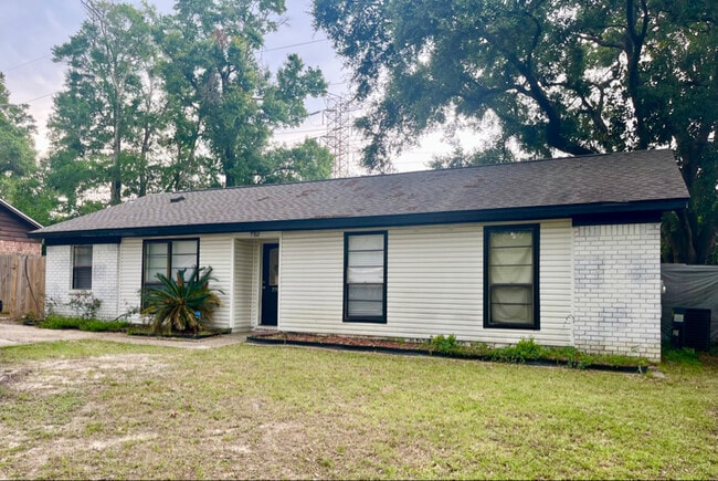 property at 7752 Deborah Dr