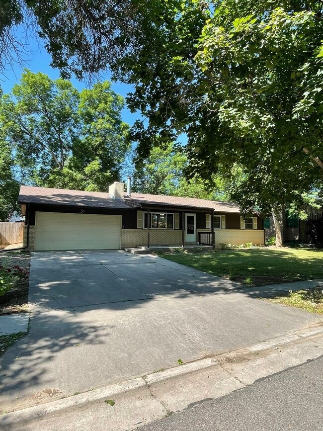 property at 2709 Killdeer Dr