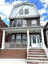 586 Jacques St in Perth Amboy, NJ - Building Photo