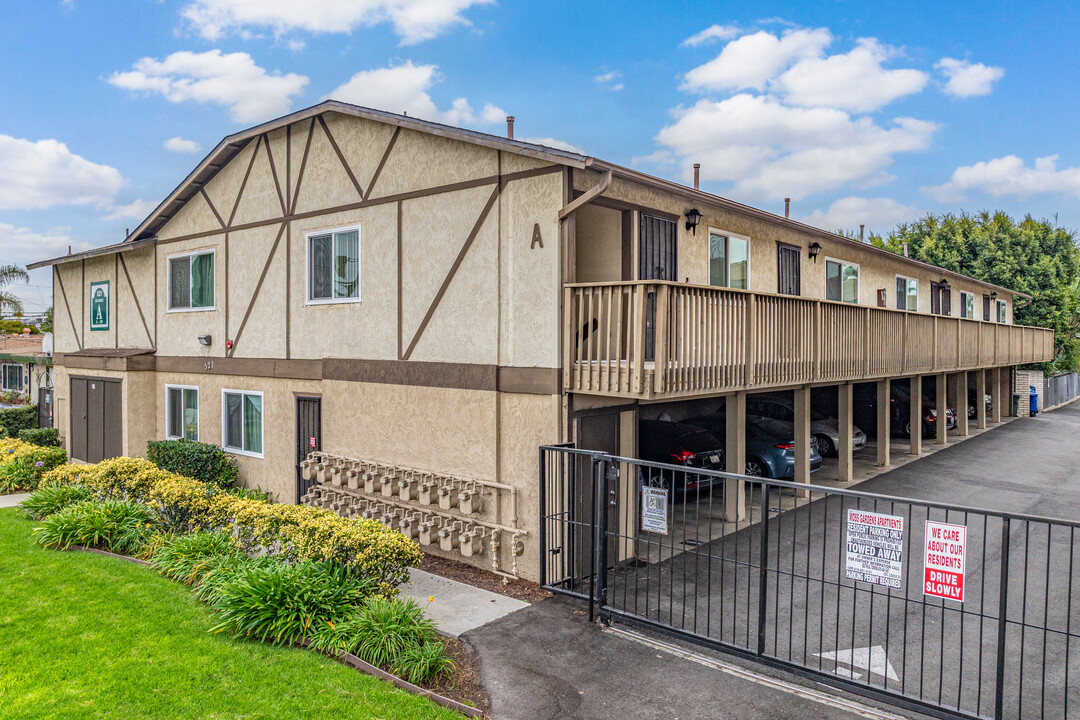 Moss Gardens Apartments in Chula Vista, CA - Building Photo