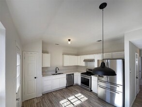 1610 Cottonwood Ct in Round Rock, TX - Building Photo - Building Photo