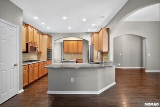 838 Valley Dr in Canton, GA - Building Photo - Building Photo