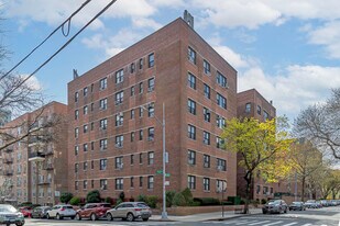 Valentine Gardens Cooperative in Yonkers, NY - Building Photo