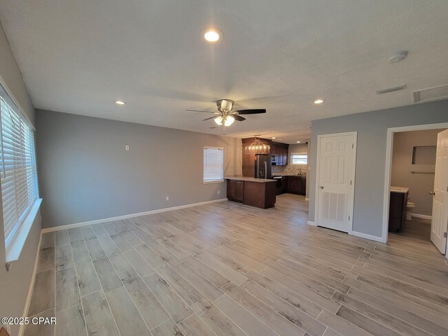 1408 Flower Ave in Panama City, FL - Building Photo - Building Photo