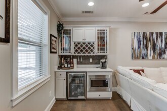 1450 Edgebrook Ct NE in Atlanta, GA - Building Photo - Building Photo