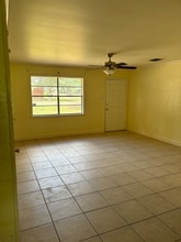 112 Summit Dr in Lafayette, LA - Foto de edificio - Building Photo