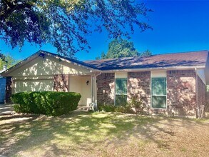 16926 Judyleigh Dr in Houston, TX - Building Photo - Building Photo