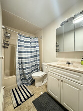 18 Adamson St, Unit 1 in Boston, MA - Building Photo - Building Photo