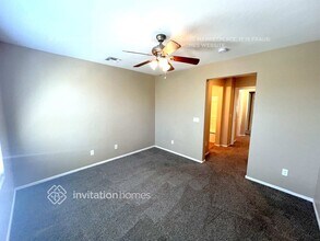 451 S Hawes Rd in Mesa, AZ - Building Photo - Building Photo