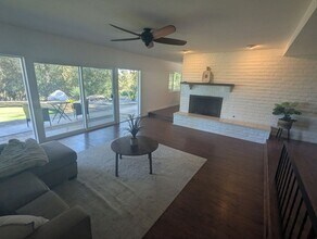 1345 Hardin Dr in El Cajon, CA - Building Photo - Building Photo