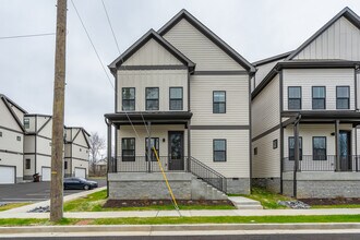 405 Marshall St in Nashville, TN - Building Photo - Building Photo
