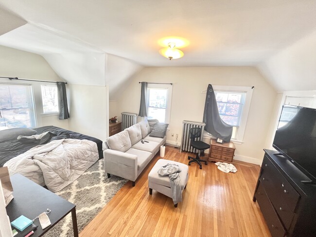 35 Parsons St, Unit 2