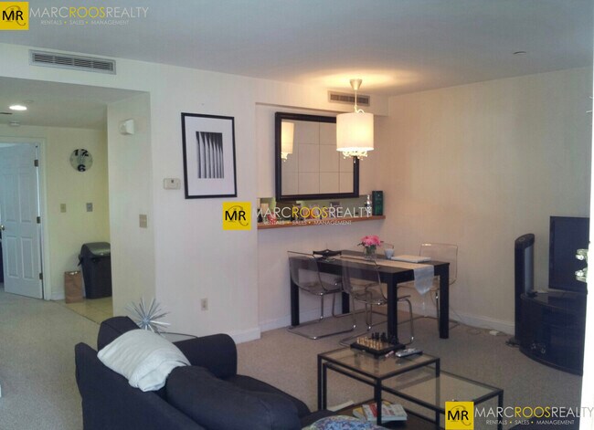 17 Glencoe St in Boston, MA - Building Photo - Building Photo