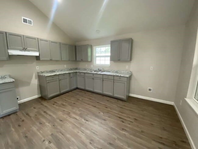 269 Wood Fern Dr in Cleveland, TX - Foto de edificio - Building Photo