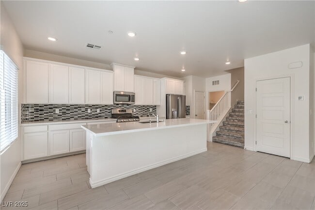 property at 219 Cordelia Cove Ave
