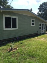 307 Sunset Dr in Malvern, AR - Building Photo