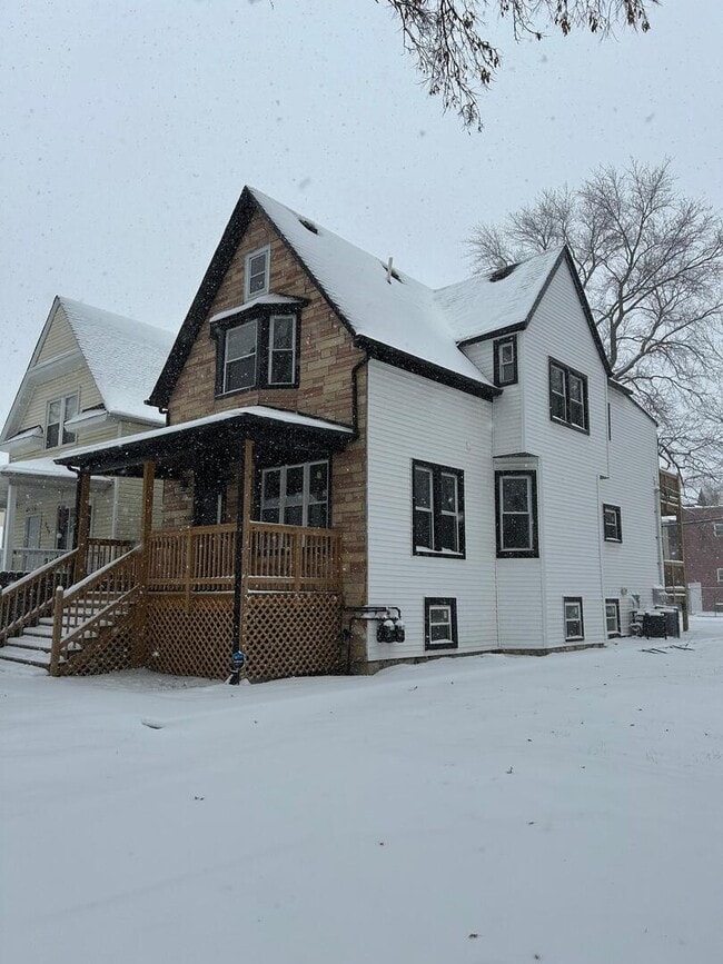 property at 233 N Lorel Ave