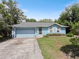 240 Maureen Dr in Sanford, FL - Building Photo