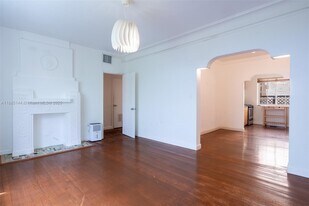 1610 Pennsylvania Ave in Miami Beach, FL - Building Photo
