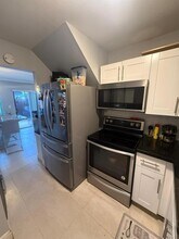 1595 SW 122nd Ave in Miami, FL - Building Photo - Building Photo