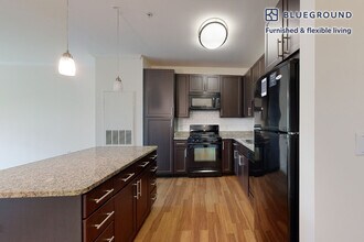 80 N Central Ave in Hempstead, NY - Building Photo - Building Photo