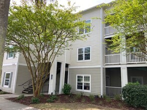 1300 Park W Blvd, Unit 511 in Mount Pleasant, SC - Building Photo - Building Photo