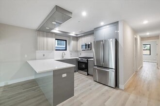 524 64th St in West New York, NJ - Building Photo - Building Photo