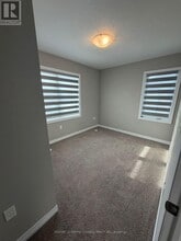 66 Oat Ln in Kitchener, ON - Building Photo - Building Photo