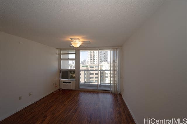 property at 1315 Kalakaua Ave