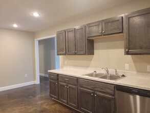 1210 Teekwood Cove in Jonesboro, AR - Building Photo - Building Photo