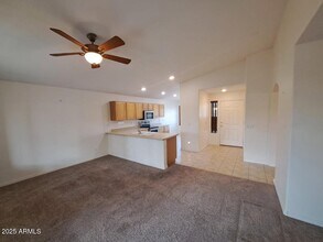 3707 E Rolling Green Way in Chandler, AZ - Building Photo - Building Photo