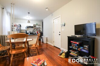 4 Rockledge St, Unit 1 in Boston, MA - Building Photo - Building Photo