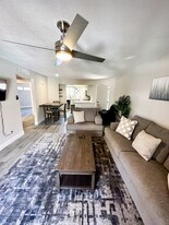 2228 N 52nd St, Unit 142