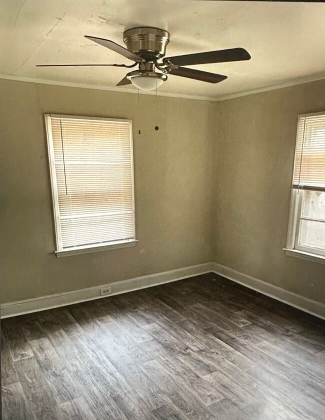 property at 918 Cleveland Ave