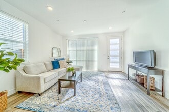 2175 Kenrick Ln in Chico, CA - Building Photo - Building Photo