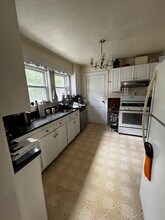 31 Winslow Ave, Unit 2 in Somerville, MA - Building Photo - Building Photo