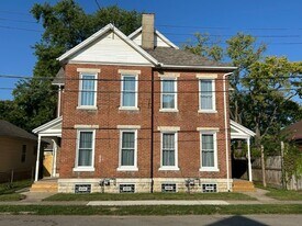 19-21 S Van Lear St in Dayton, OH - Building Photo