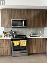 30 Shore Breeze Dr in Toronto, ON - Building Photo - Building Photo