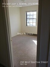 150 W Grattan St in Harrisonburg, VA - Building Photo - Building Photo